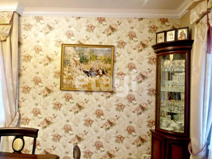 4-комн квартира Свердлова, 60