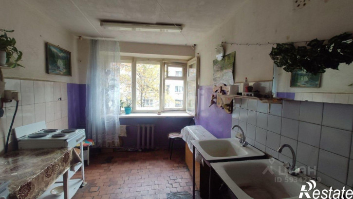 Комната улица Уборевича, 12,  д. 12