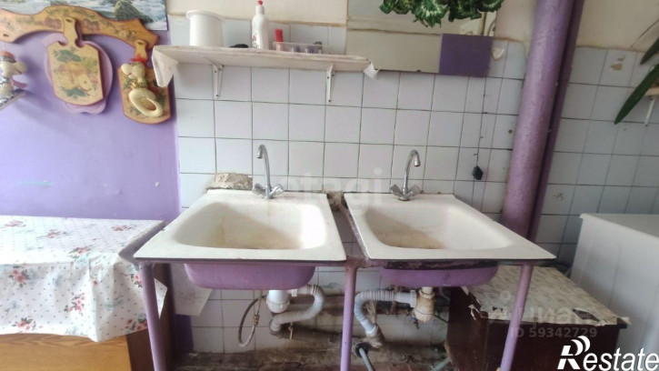 Комната улица Уборевича, 12,  д. 12