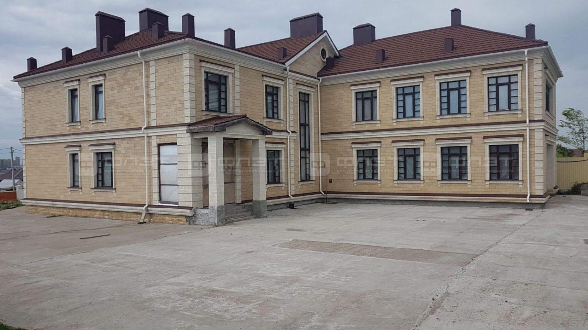 Купить дачу, дом, коттедж за 50 000 000 рублей на ул. Камская (Вознесенское), дом 27