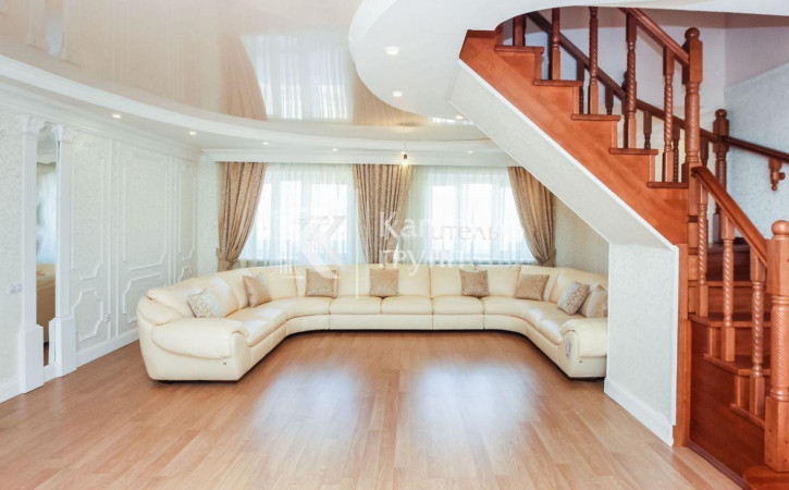 5-комн квартира улица Рижская, 62/2