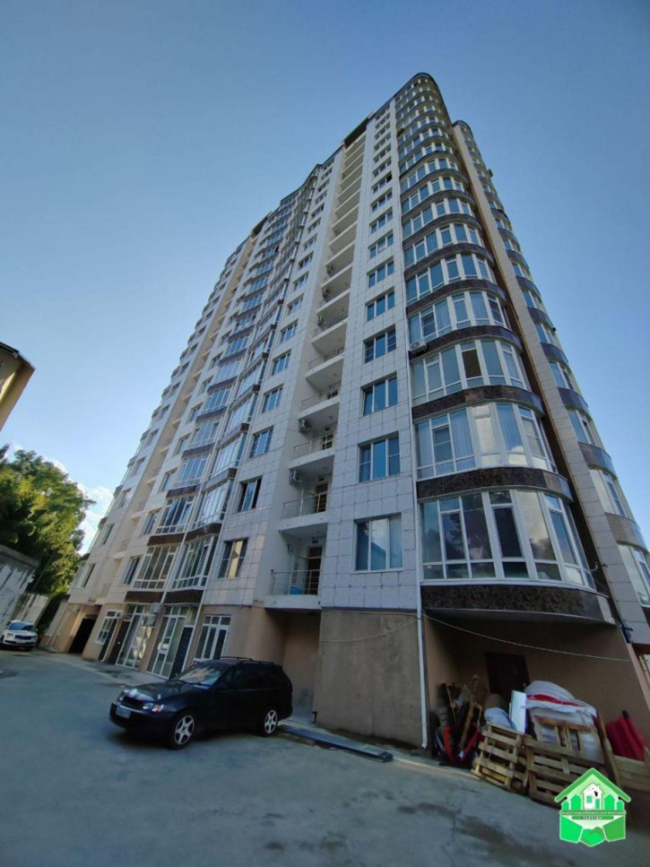 1-комн квартира Виноградная ул, 195/1
