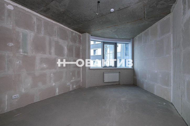 3-комн квартира Лескова, 25