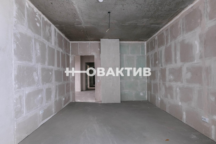 3-комн квартира Лескова, 25