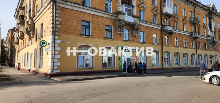 Торговое помещение 40 лет Октября, 7