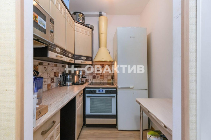 2-комн квартира Плющихинская, 2