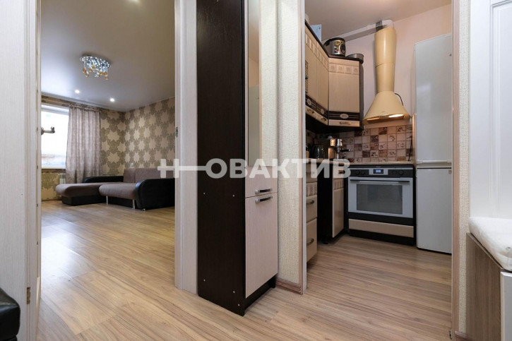 2-комн квартира Плющихинская, 2