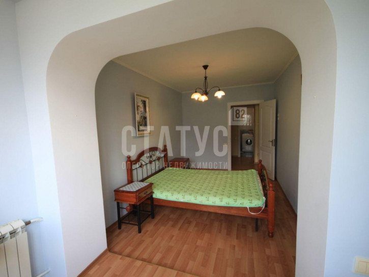 2-комн квартира Мухина ул, 6