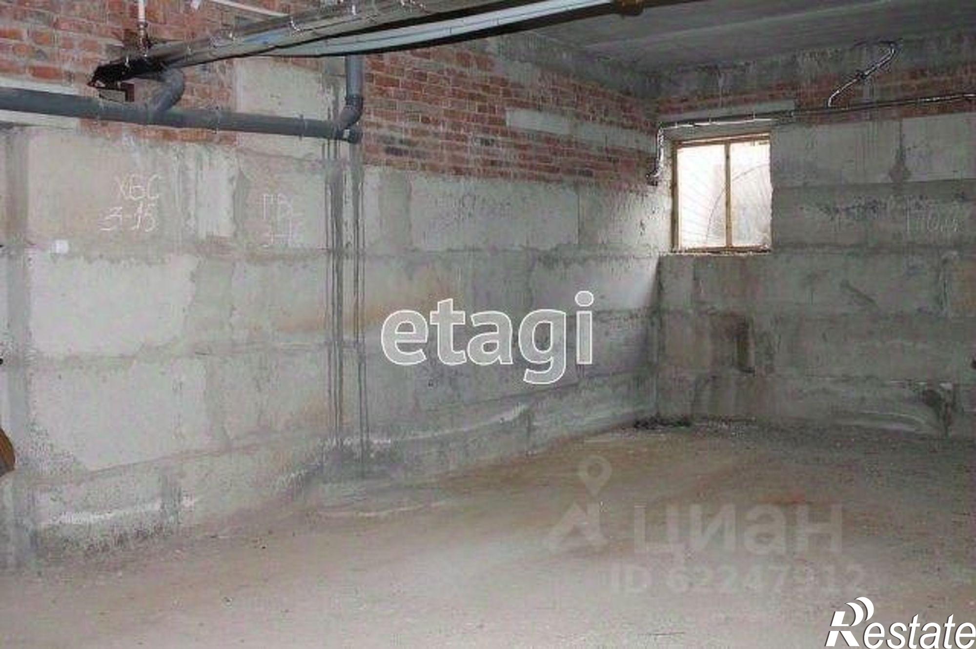 Купить складское помещение за 8 500 100 рублей на Красная улица, 74/2