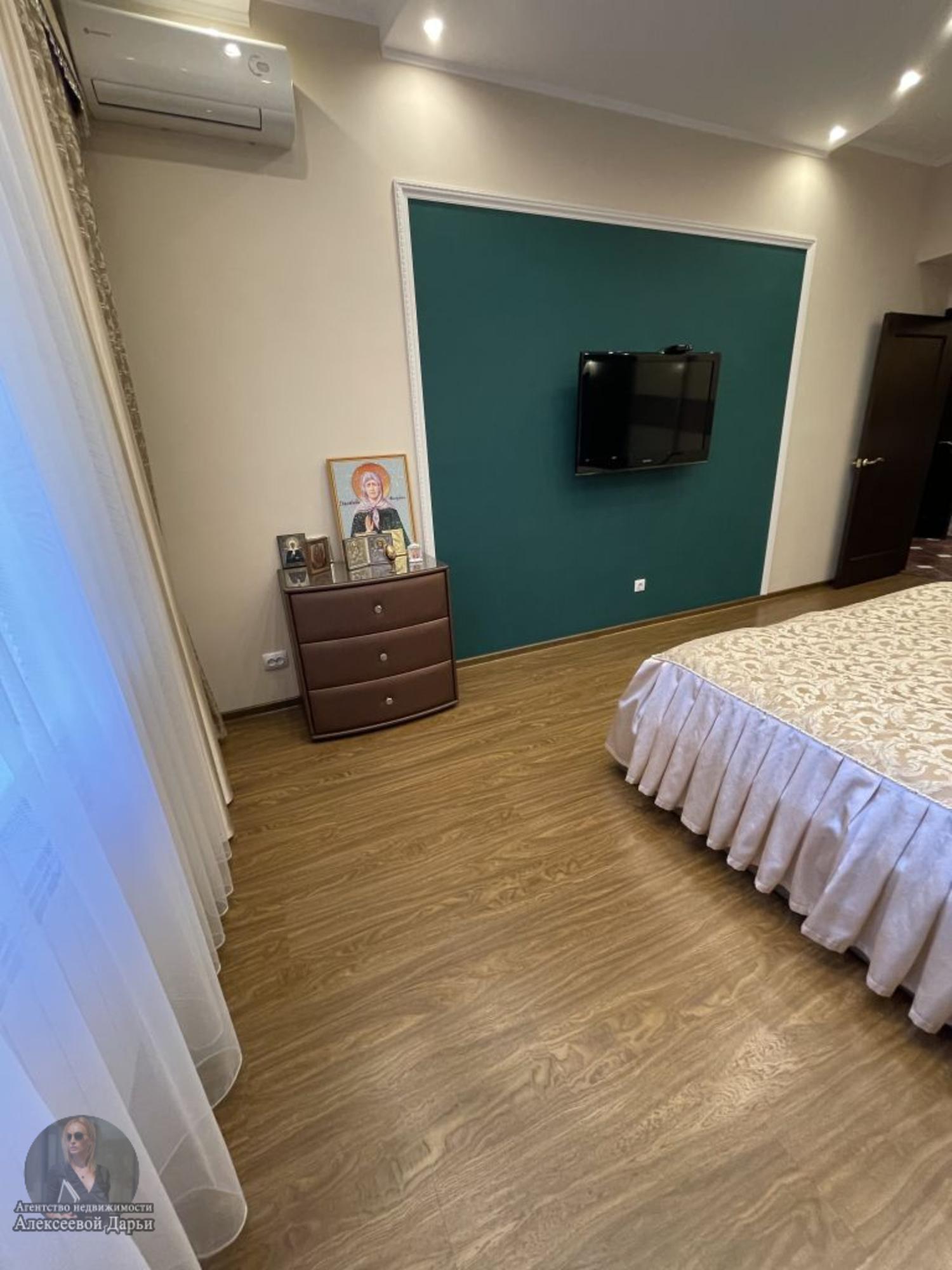Купить квартиру за 13 200 000 рублей на Весёлая, 3
