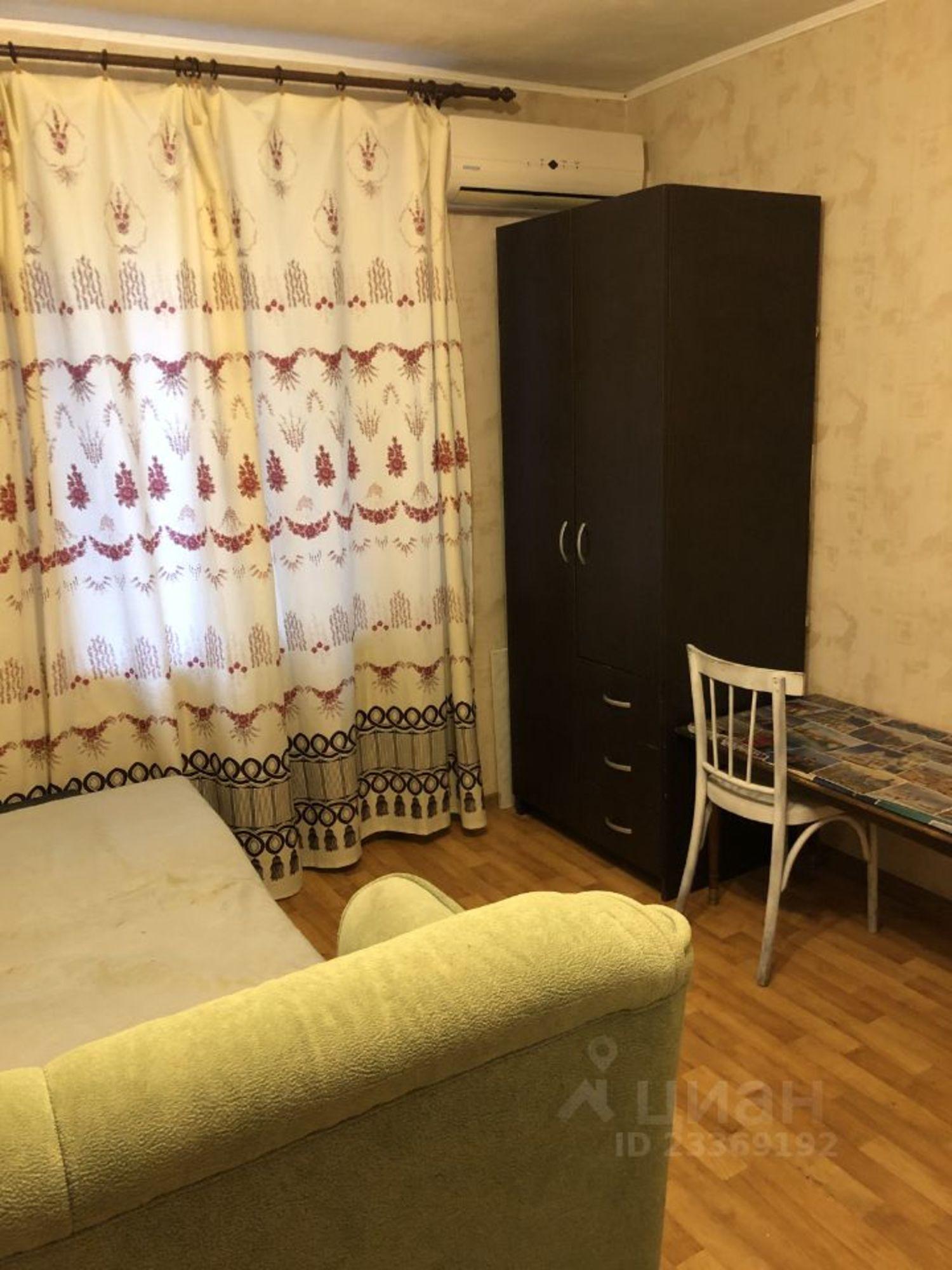 Сдать комнату за 9 000 рублей на улица Беляева, 20 к1
