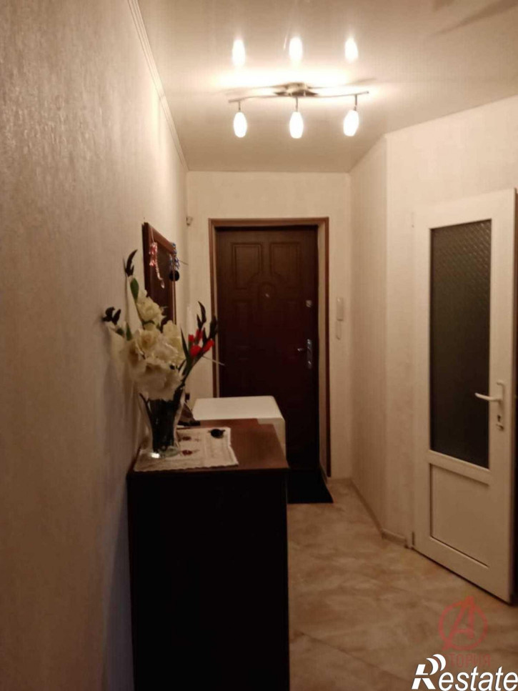 3-комн квартира Ленина проспект, 13