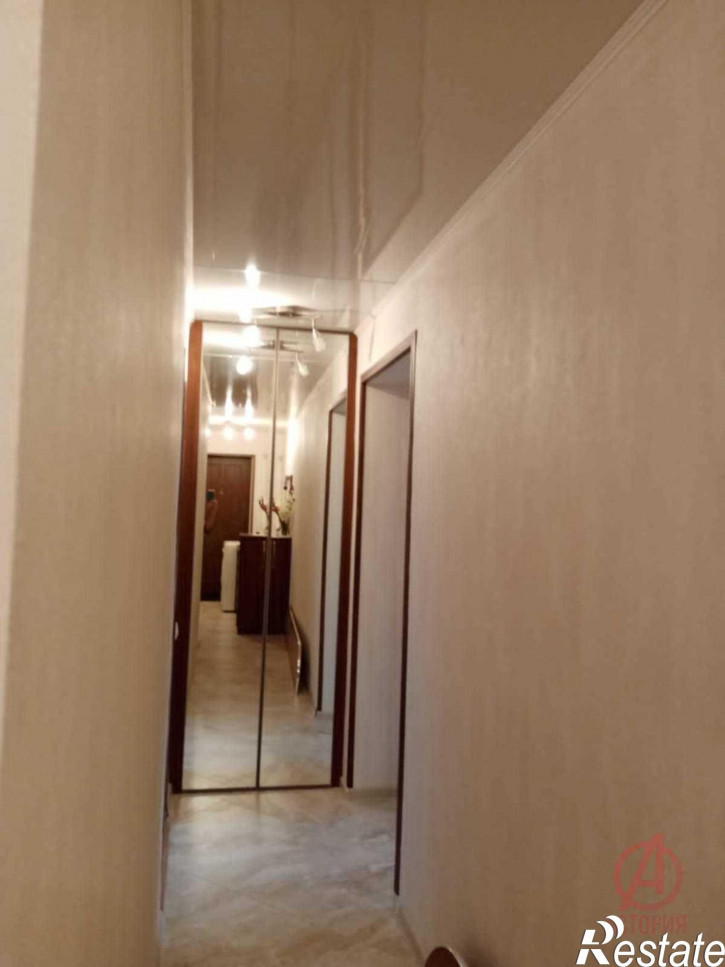 3-комн квартира Ленина проспект, 13
