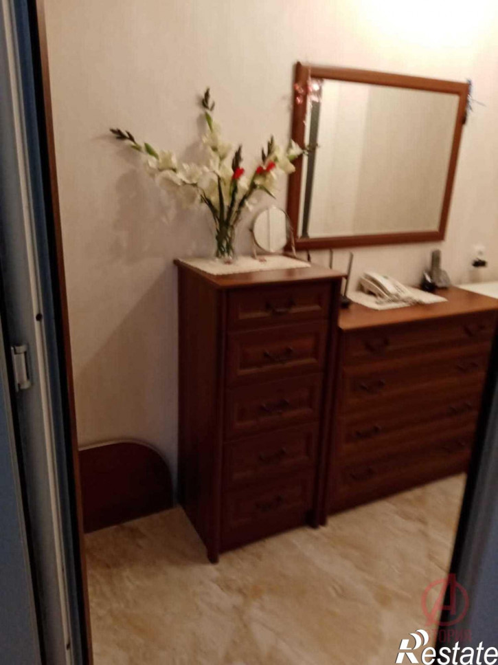 3-комн квартира Ленина проспект, 13