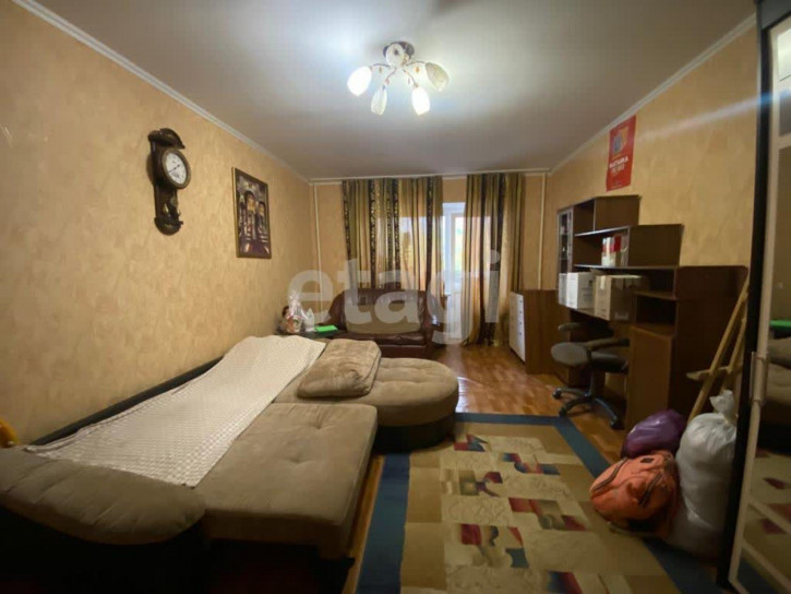 2-комн квартира улица Романа Брянского