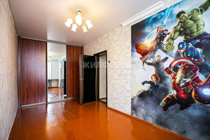 3-комн квартира Глинки улица, д.10
