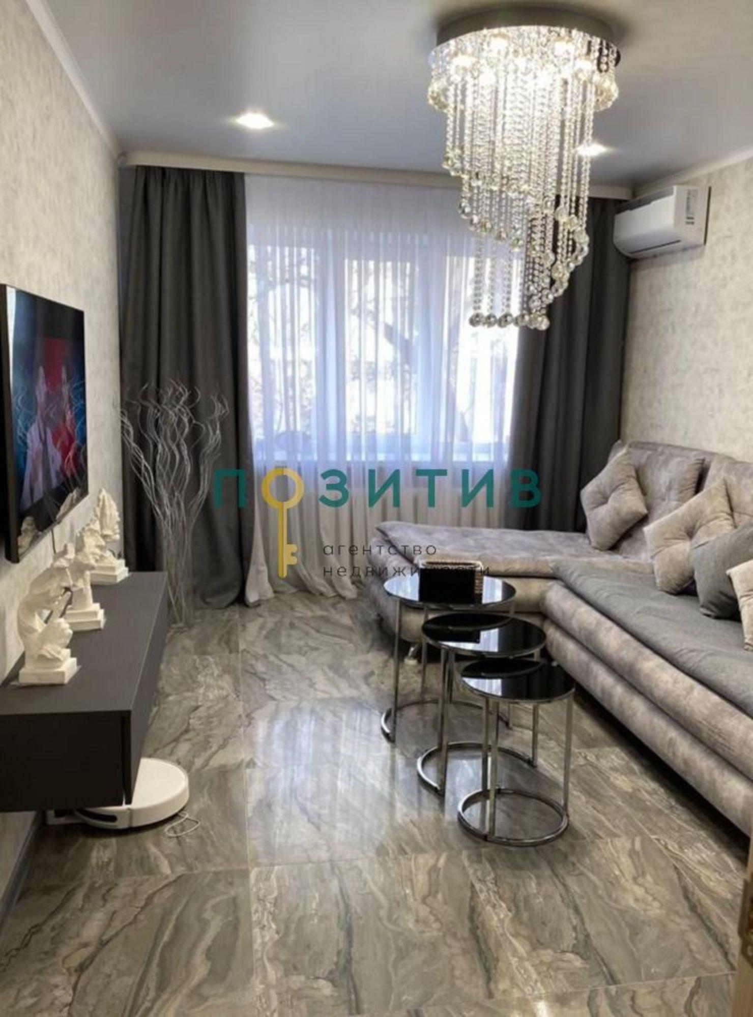 Купить квартиру за 8 100 000 рублей на 50 лет Октября ул, 52