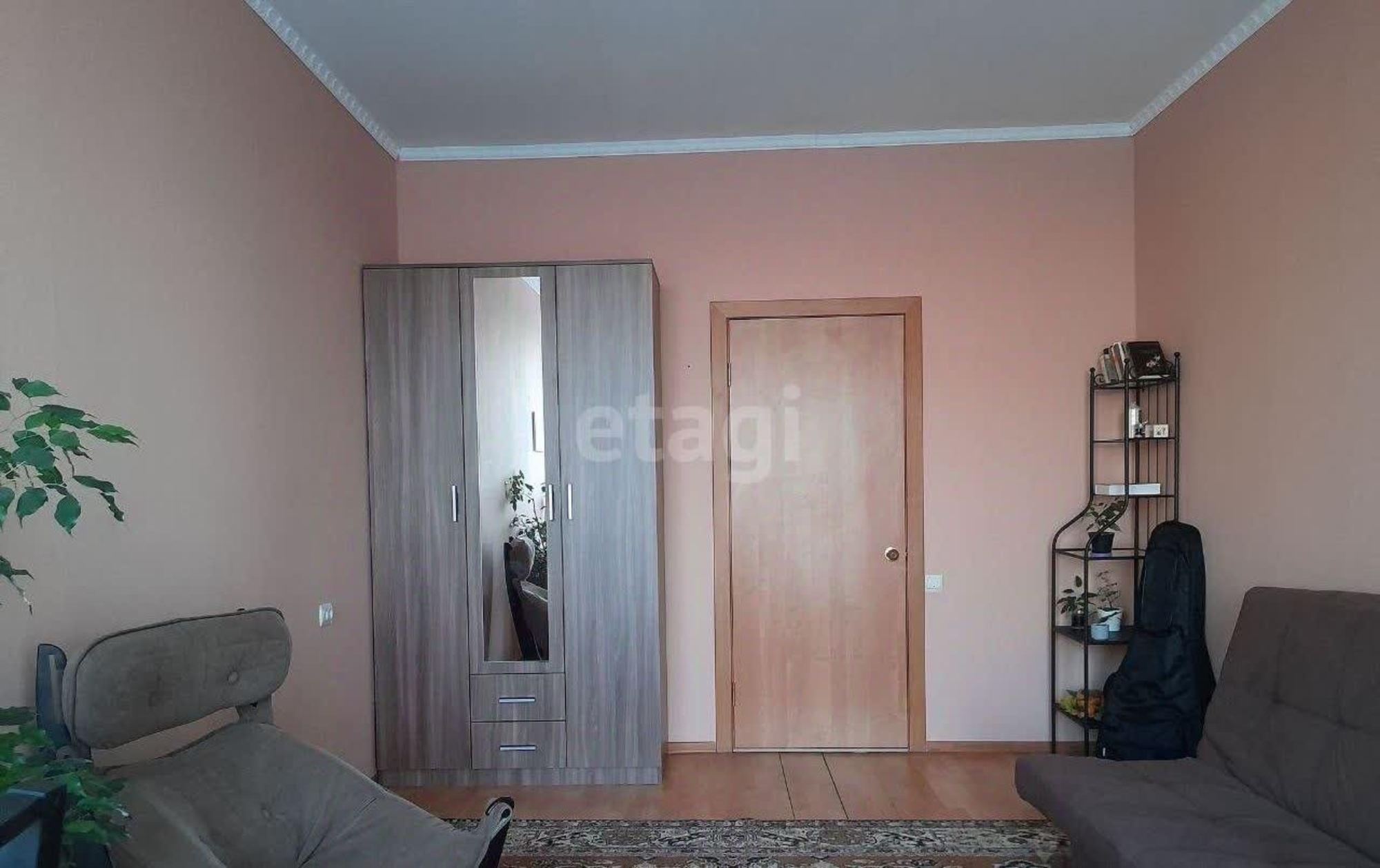 Купить квартиру за 9 300 000 рублей на Серова, 13