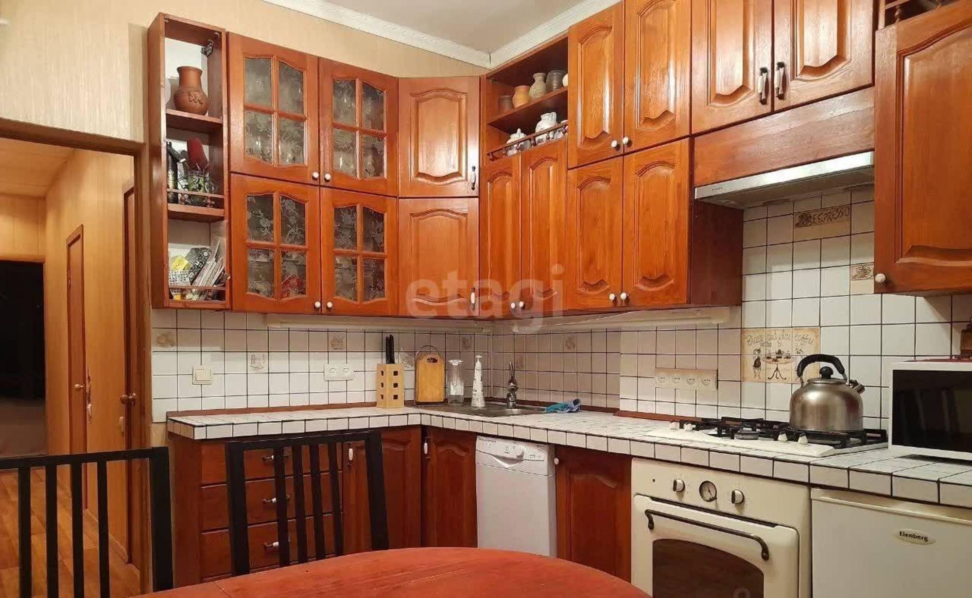 Купить квартиру за 9 300 000 рублей на Серова, 13