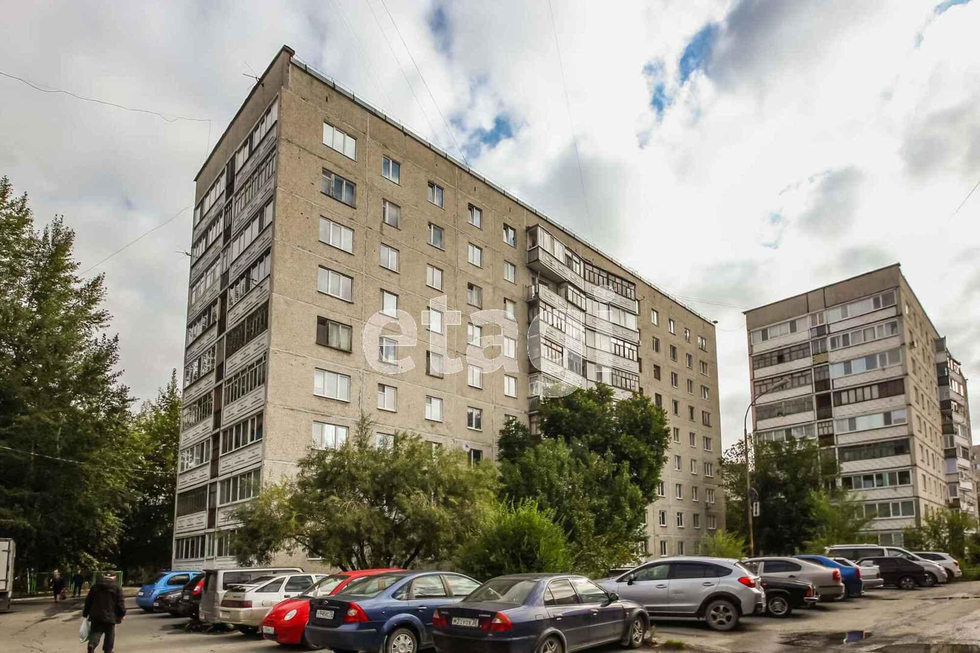 Купить квартиру за 6 100 000 рублей на Республики, 217