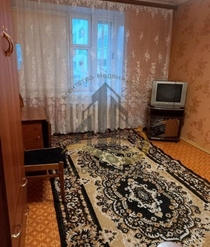 2-комн квартира Макаренко мкр, 1
