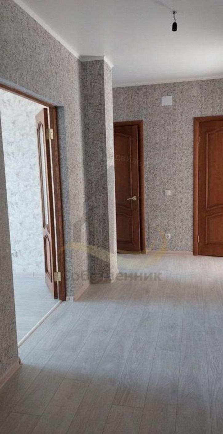 2-комн квартира Степной мкр, 32