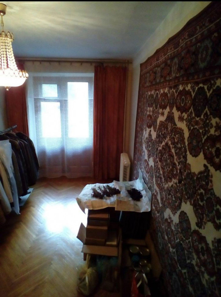 3-комн квартира Доваторцев ул, 41/3