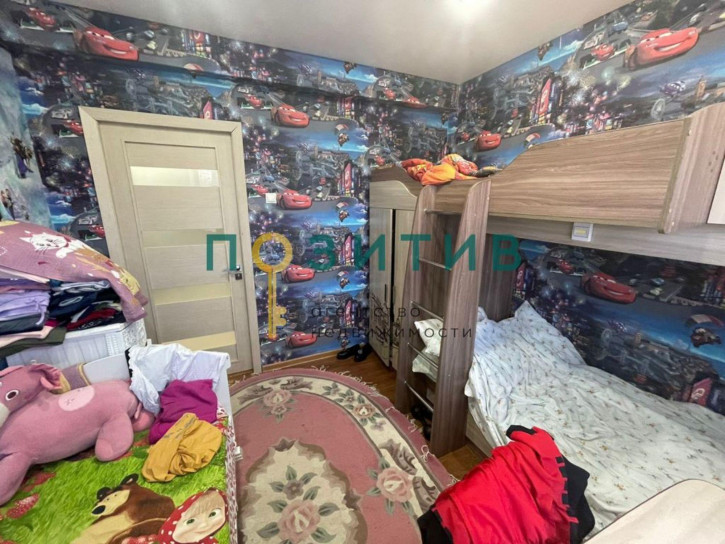 3-комн квартира Долина Роз ул, 4