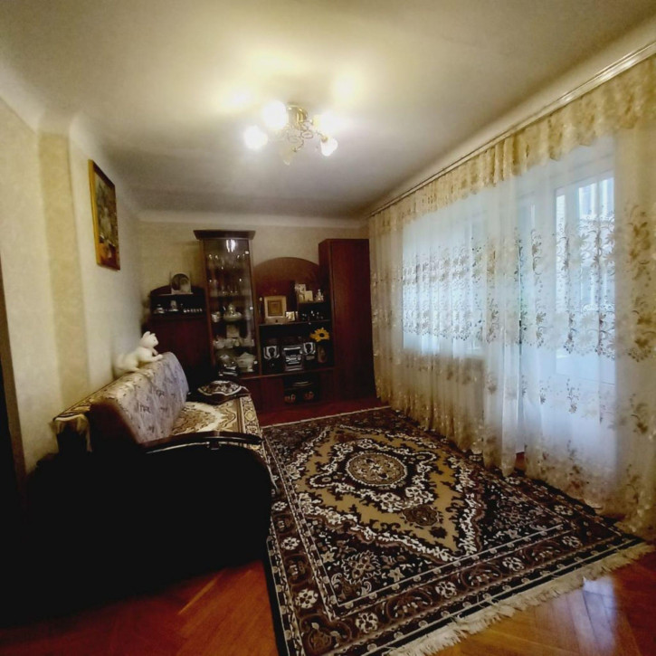 2-комн квартира Пятигорская ул, 142