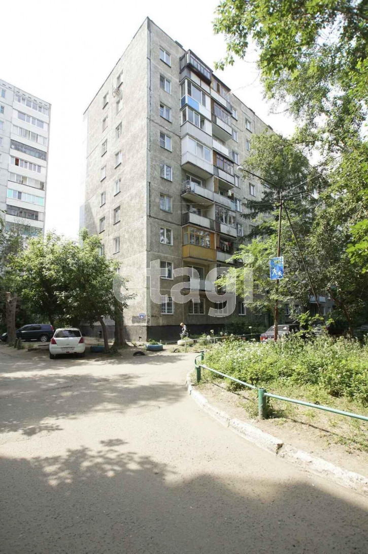 2-комн квартира Волочаевская, 13е