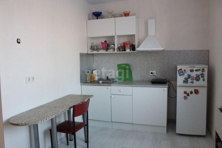 2-комн квартира Строителей, 8