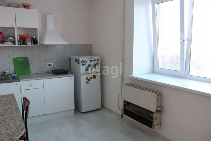 2-комн квартира Строителей, 8