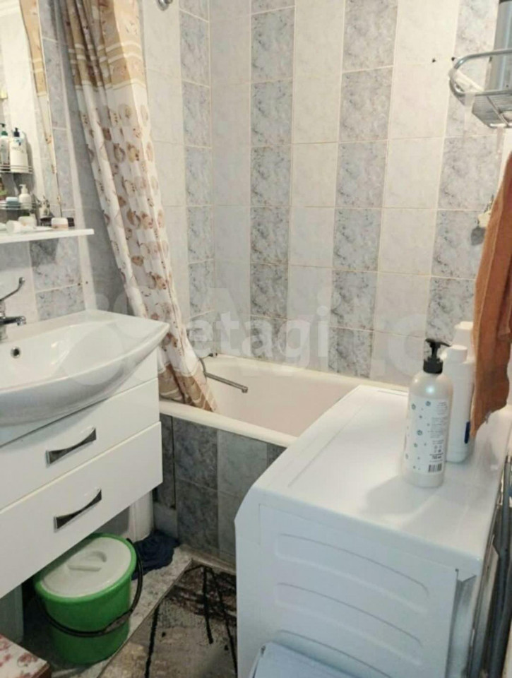 2-комн квартира Республики, 219