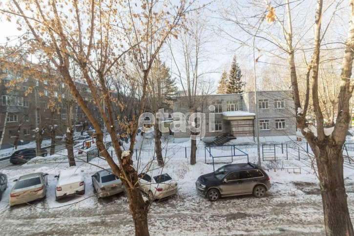 2-комн квартира Харьковская, 58