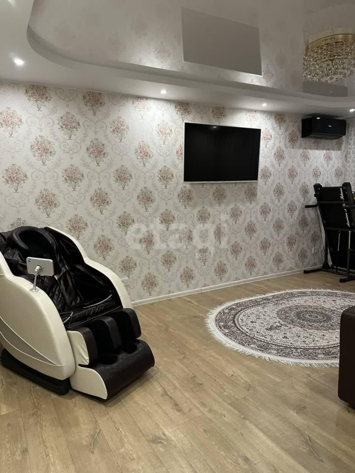 3-комн квартира Кремлевская, 85
