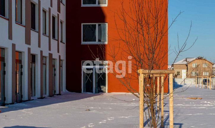 2-комн квартира Стройотрядовская, 12