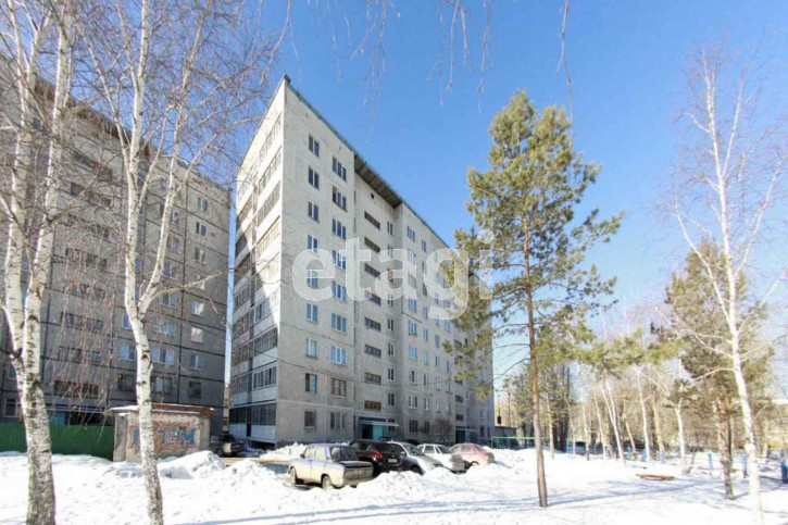 3-комн квартира Республики, 217