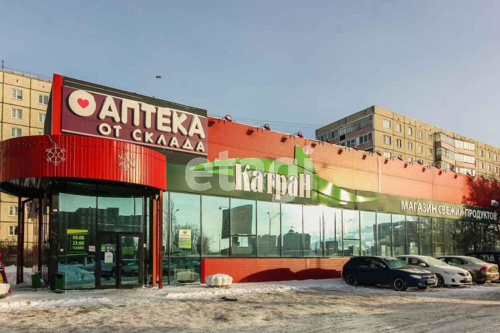 3-комн квартира Республики, 217