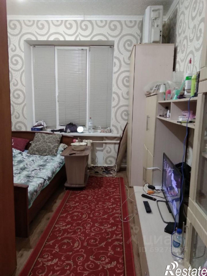 Комната Брестская улица, 8,  д. 8