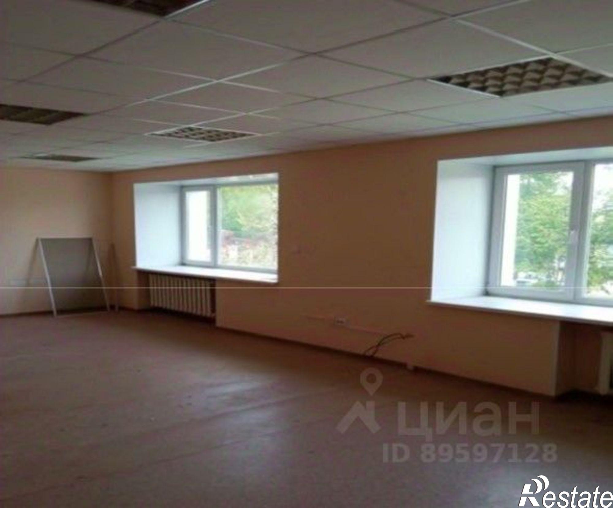 Купить ОСЗ, отдельно стоящее здание за 951 140 рублей на ул Ленина, 106