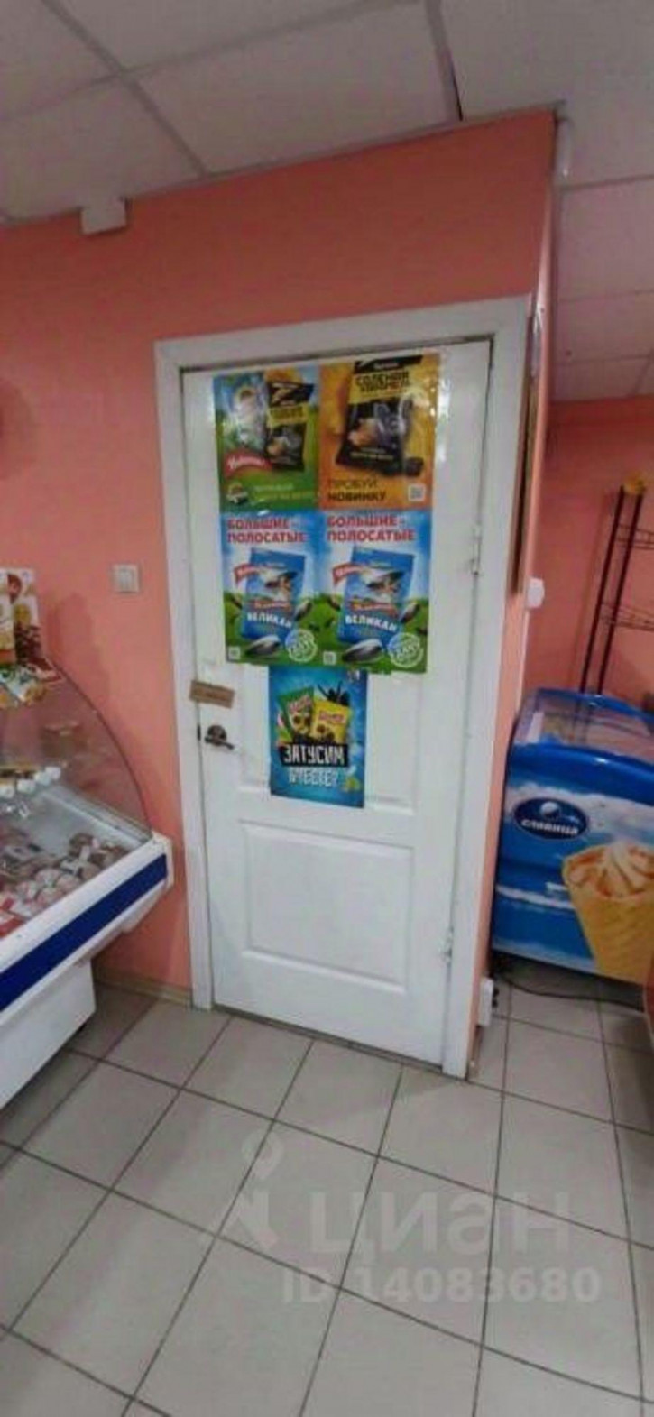 Торговое помещение Саяногорск, Енисейский микрорайон, 13