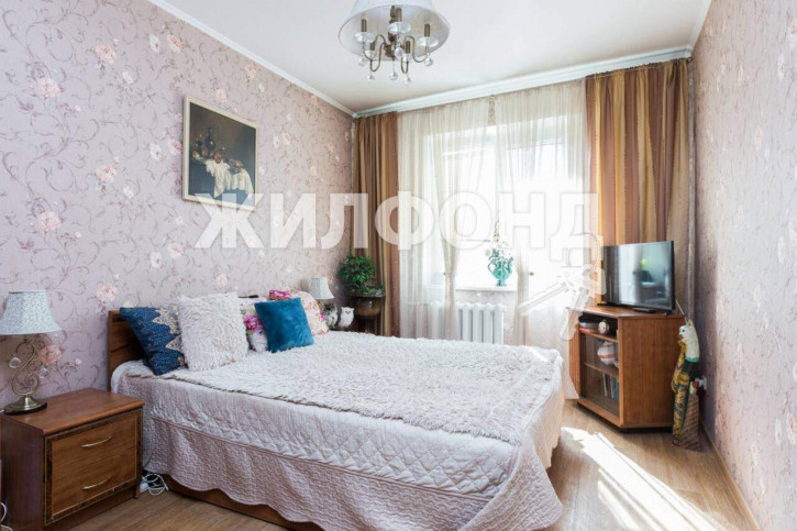 2-комн квартира Депутатская улица, д.58