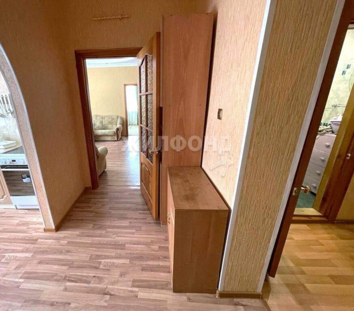 3-комн квартира Школьная улица, д.14