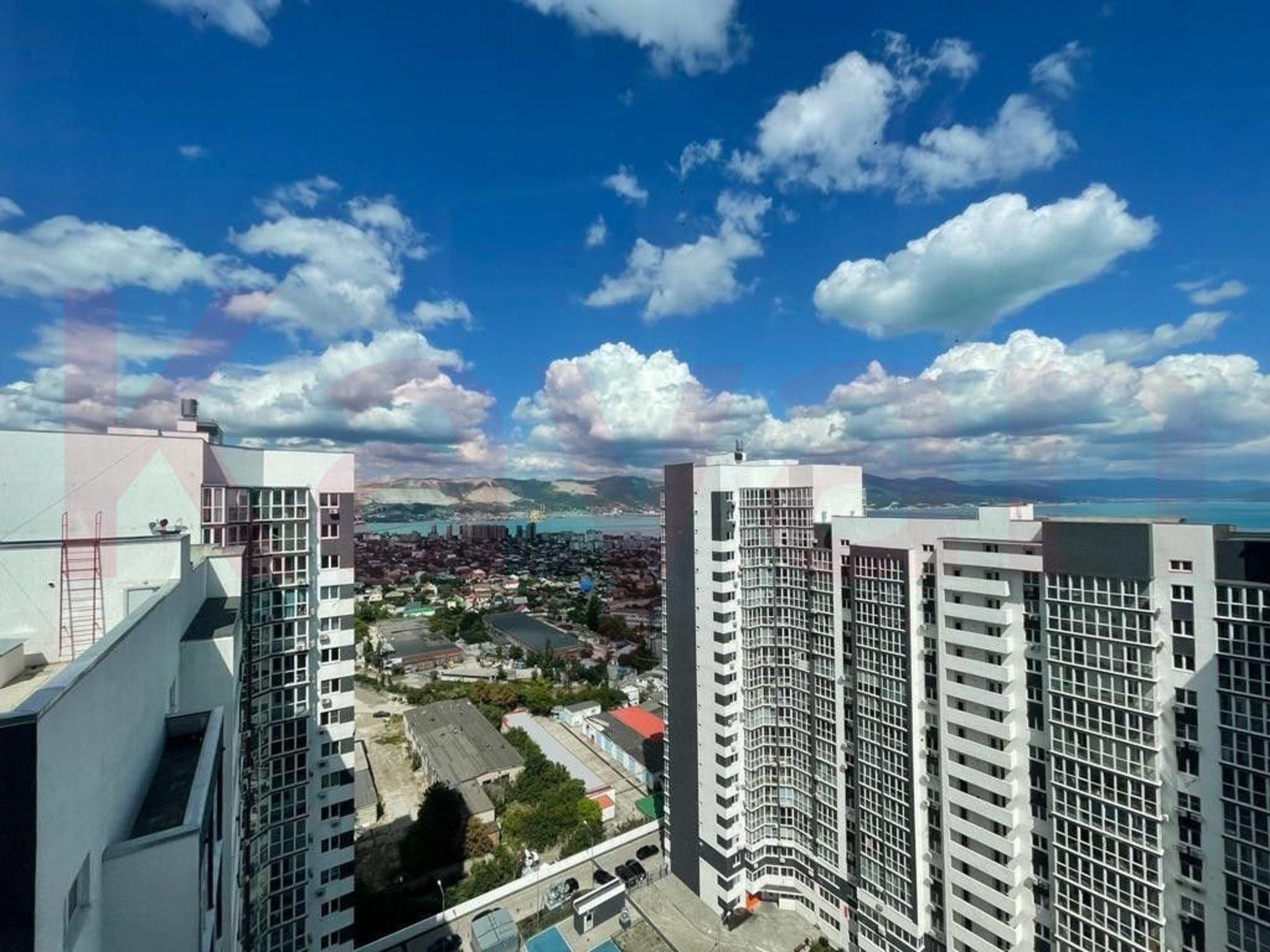 Купить квартиру за 13 500 000 рублей на Куникова ул.