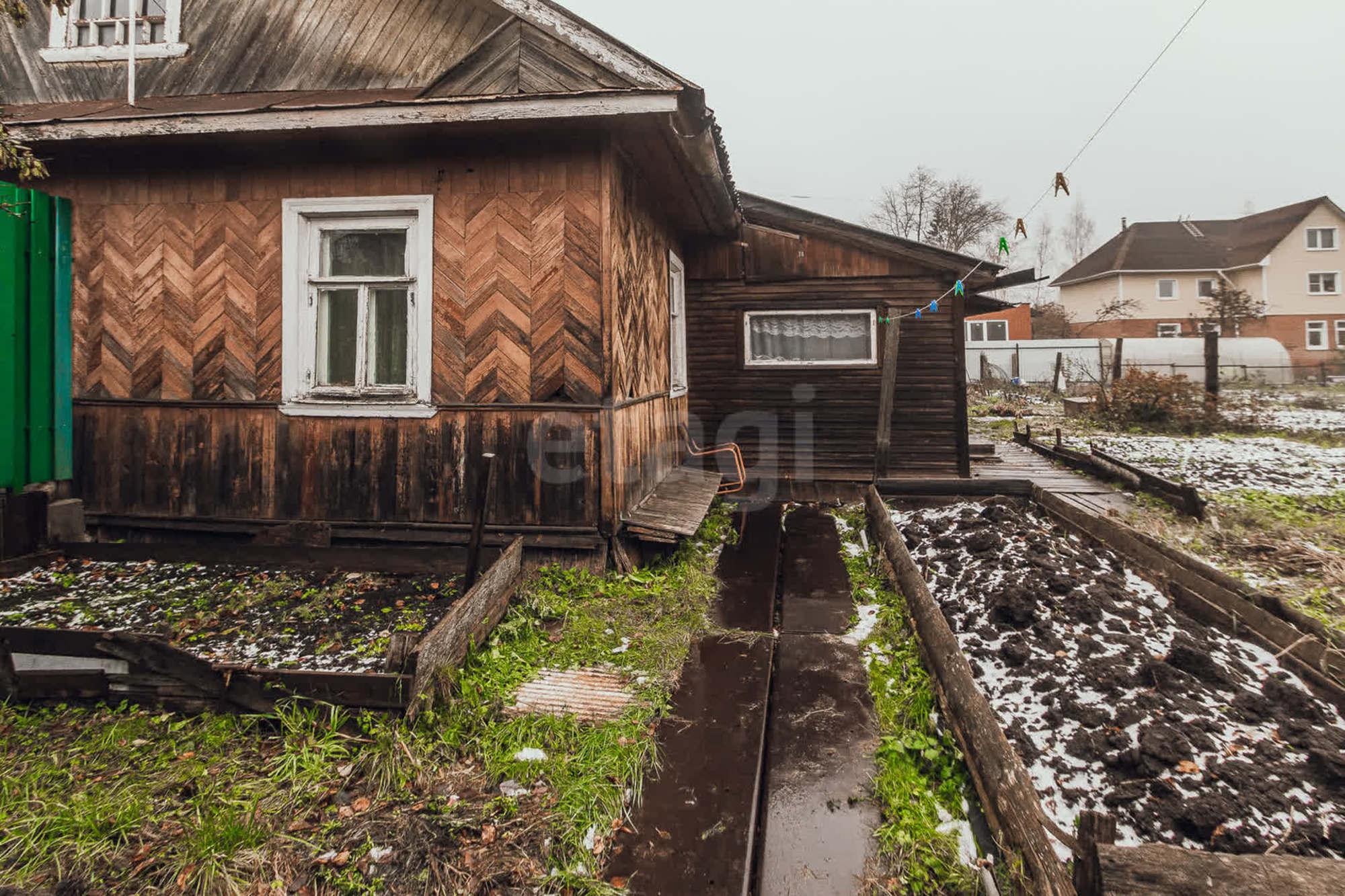 Купить дачу, дом, коттедж за 2 000 000 рублей на Кольцевой переулок, 44
