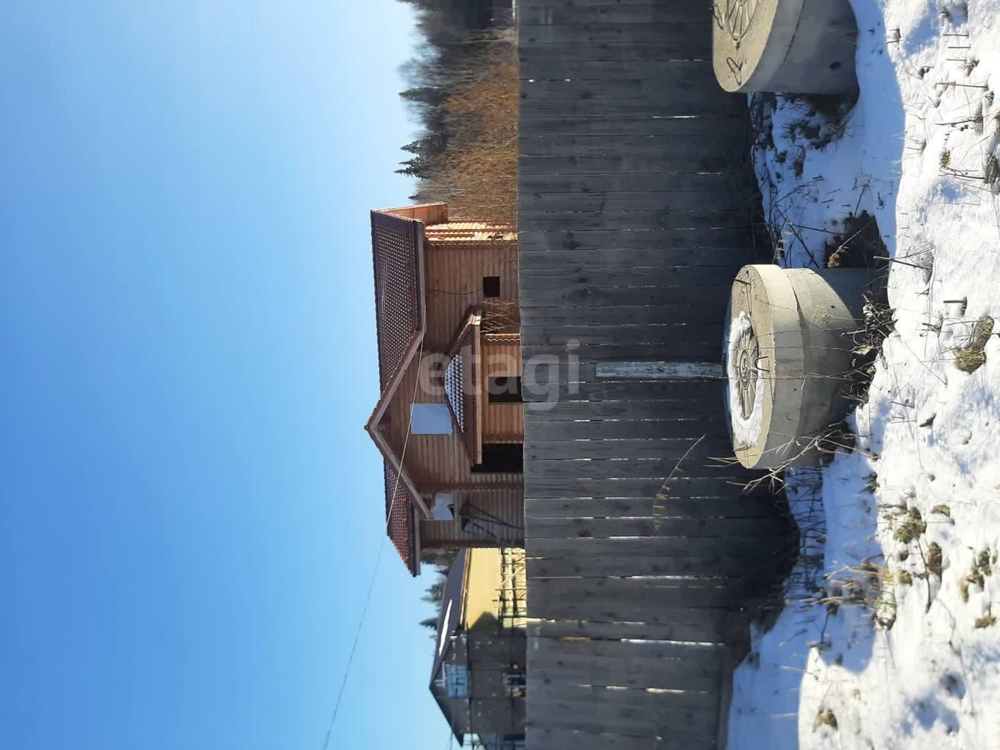 Купить дачу, дом, коттедж за 10 500 000 рублей на Центральная,