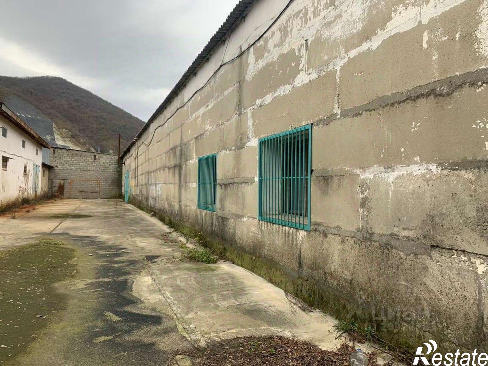 Купить складское помещение за 35 000 800 рублей на Набережная улица