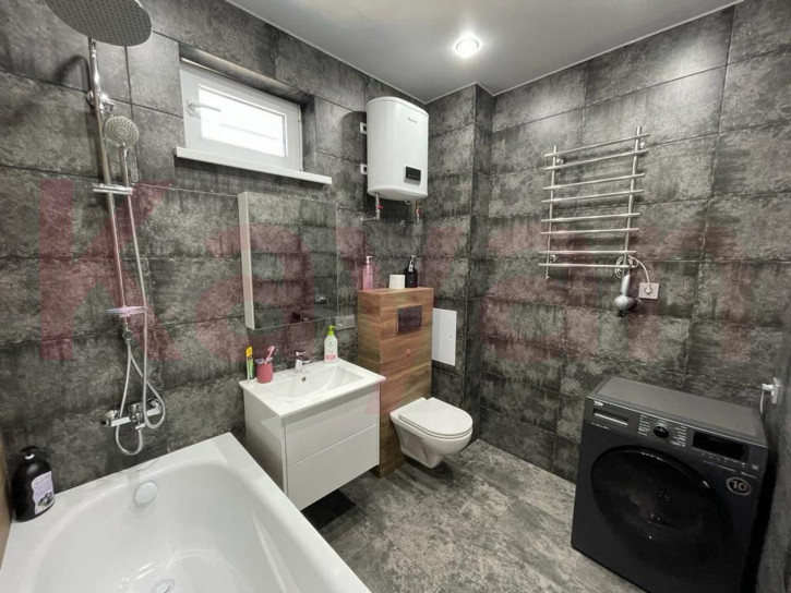 2-комн квартира Куникова ул.