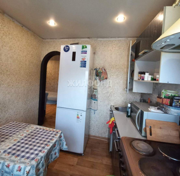 2-комн квартира Орджоникидзе улица, д.10