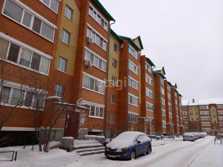1-комн квартира Блюхера, 4/1